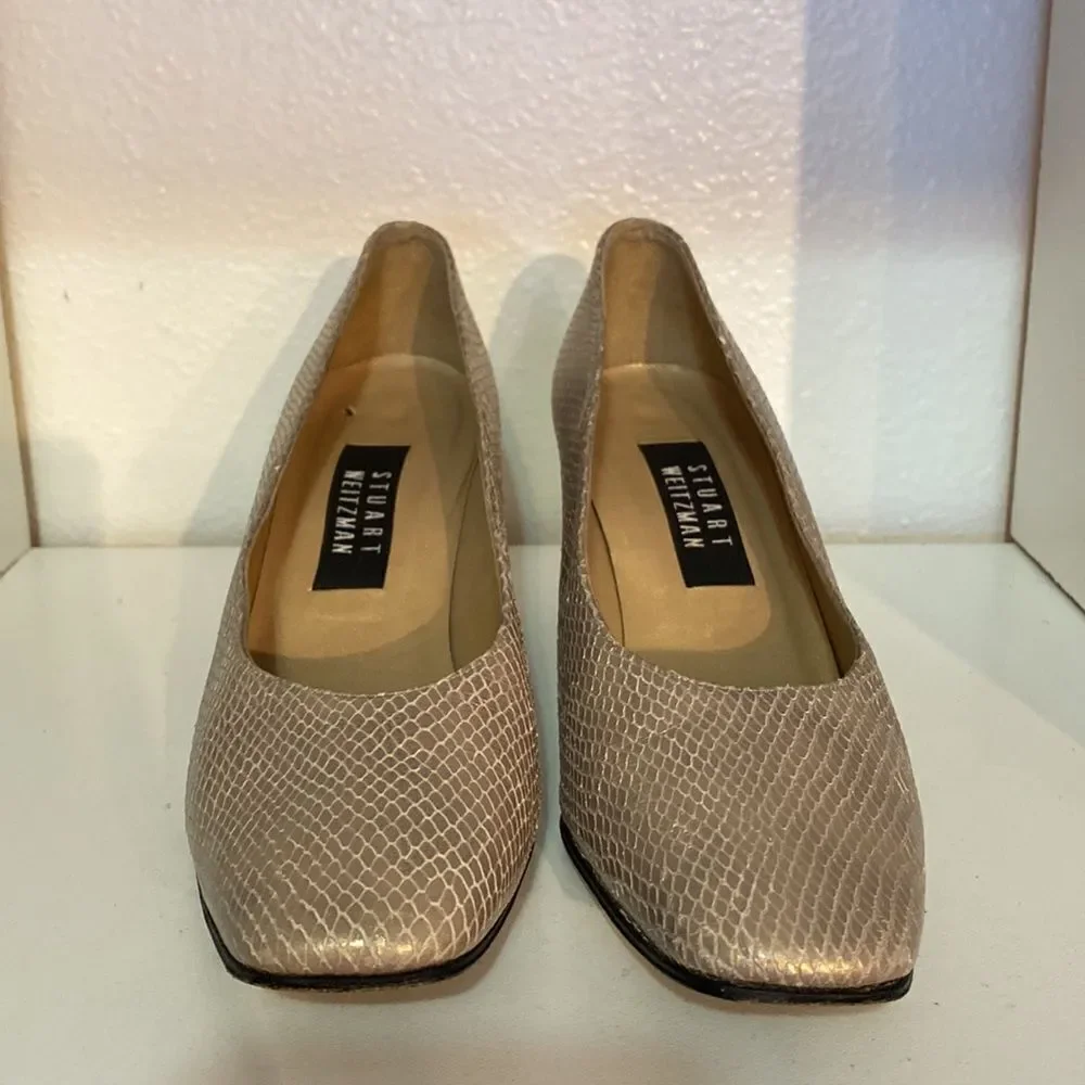 Stuart Weitzman Beige Snakeskin Print Leather Heel Pumps